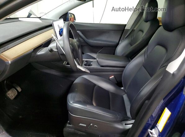 7SAYGDEE3NF363429 2022 TESLA MODEL Blue Widok wnętrza z przodu