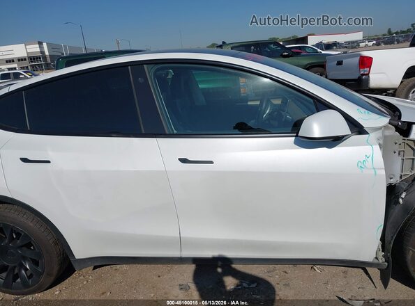 7SAYGDEE3PA110465 2023 TESLA MODEL Y White 