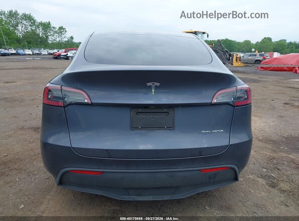 7SAYGDEE3PA179835 2023 TESLA MODEL Y Gray 