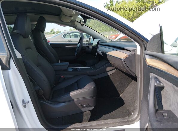 7SAYGDEE3PF686365 2023 TESLA MODEL Y White Սալոնի դիմացի տեսք