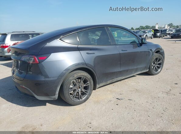 7SAYGDEE3RA301127 2024 TESLA MODEL Y Gray Rear right