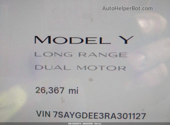 7SAYGDEE3RA301127 2024 TESLA MODEL Y Gray Rear seats view