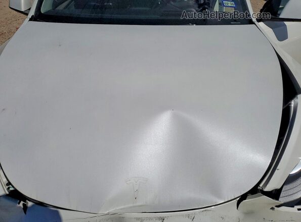 7SAYGDEE3SA370955 2023 TESLA MODEL White უკანა სალონის ხედი