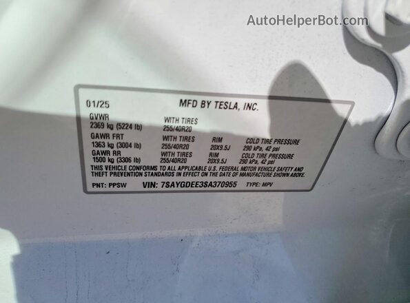 7SAYGDEE3SA370955 2023 TESLA MODEL White ძრავის განყოფილების ხედი
