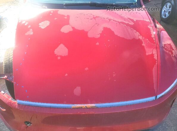 7SAYGDEE3TF551672 2026 TESLA MODEL Красный Вид задней части салона