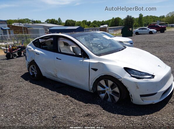 7SAYGDEE4NF320007 2022 TESLA MODEL Y White 
