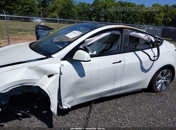 7SAYGDEE4NF320007 2022 TESLA MODEL Y White 
