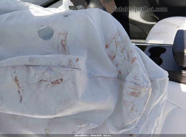 7SAYGDEE4NF320007 2022 TESLA MODEL Y White 
