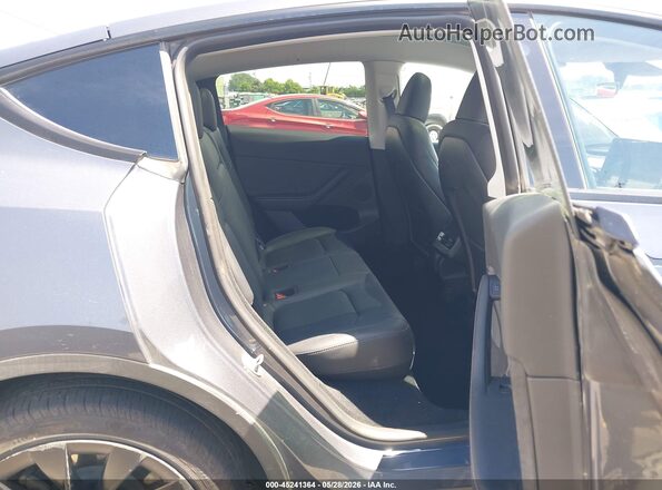 7SAYGDEE4PA098911 2023 TESLA MODEL Y Gray Widok naklejki z numerem VIN