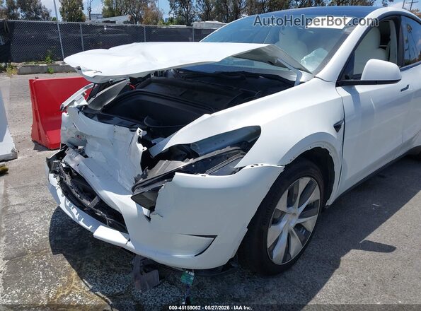 7SAYGDEE4PF630113 2023 TESLA MODEL Y White Դիմացի տեսք