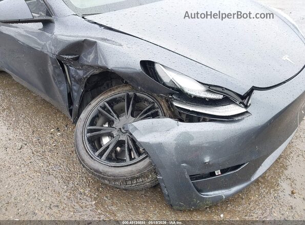 7SAYGDEE4PF815472 2023 TESLA MODEL Y Серый Вид спереди