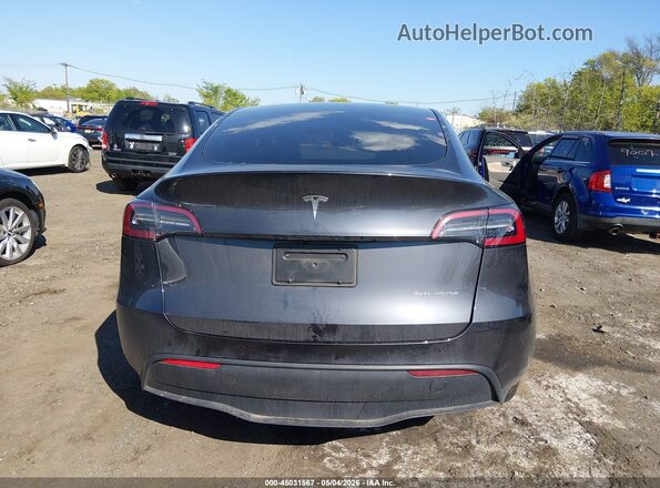 7SAYGDEE4RA240905 2024 TESLA MODEL Y Black 