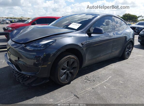 7SAYGDEE4RA302562 2024 TESLA MODEL Y Gray Передня ліва чверть