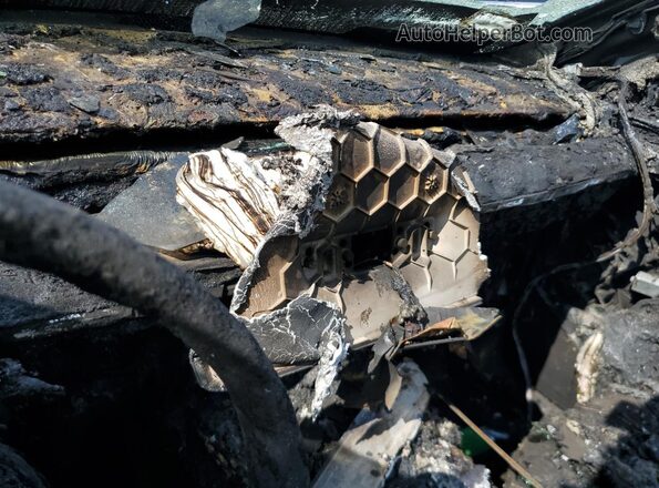 7SAYGDEE4SF254635 2025 TESLA MODEL Charcoal Widok zestawu wskaźników