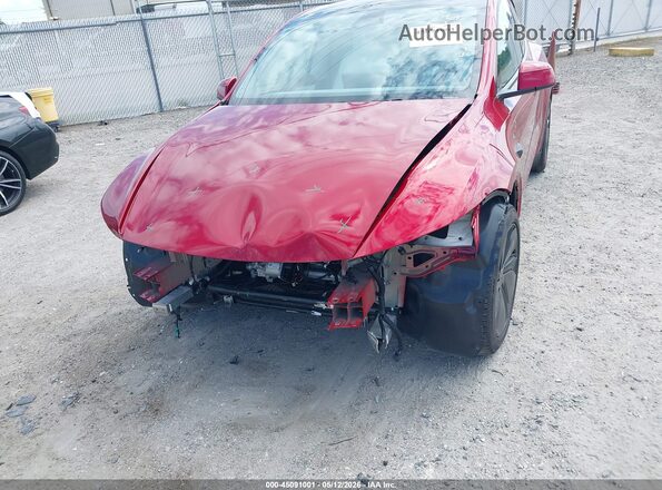 7SAYGDEE4TA387961 2026 TESLA MODEL Y Темно-бордовый Вид спереди