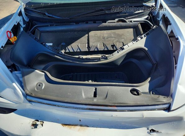 7SAYGDEE4TF573048 2026 TESLA MODEL White Շարժիչի բաժամունքի տեսք