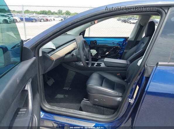 7SAYGDEE5NF370754 2022 TESLA MODEL Y Blue Սալոնի դիմացի տեսք