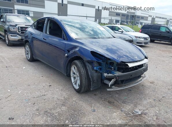 7SAYGDEE5NF370754 2022 TESLA MODEL Y Blue Դիմացի տեսք