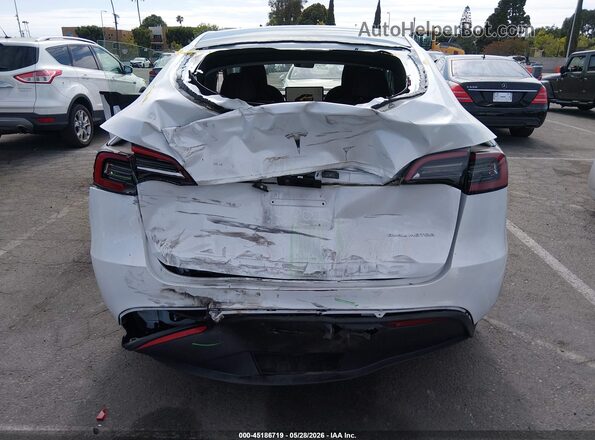 7SAYGDEE5PA047594 2023 TESLA MODEL Y White 