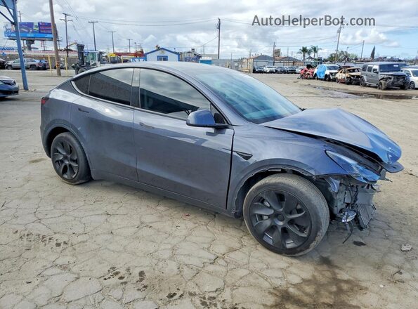 7SAYGDEE5PF945924 2023 TESLA MODEL Gray წინა მარჯვენა