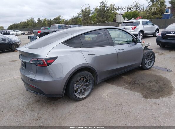 7SAYGDEE5SF248374 2025 TESLA MODEL Y Серебряный Задняя правая четверть