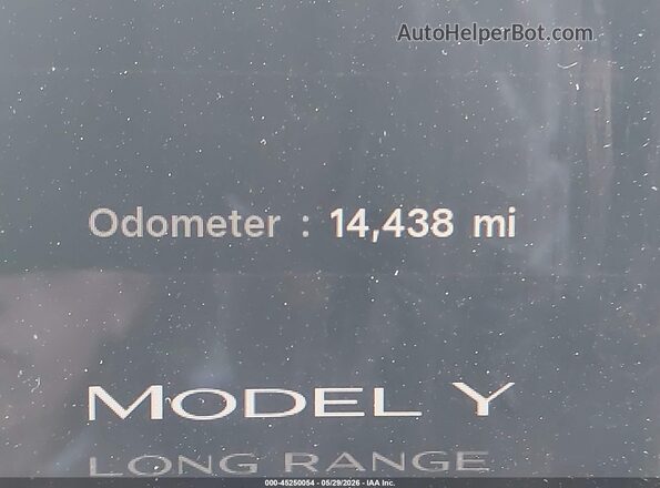 7SAYGDEE5SF300358 2025 TESLA MODEL Y Черный Вид задней части салона