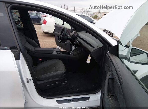 7SAYGDEE5TF586746 2026 TESLA MODEL Y Белый Вид салона спереди