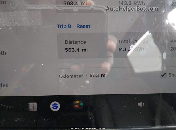 7SAYGDEE5TF586746 2026 TESLA MODEL Y Белый 