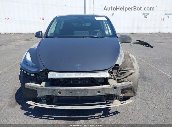 7SAYGDEE6NF511086 2022 TESLA MODEL Y Gray Vista del cuadro de instrumentos