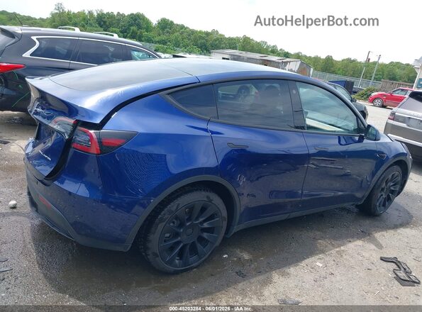 7SAYGDEE6PA062038 2023 TESLA MODEL Y Blue 360 interior view