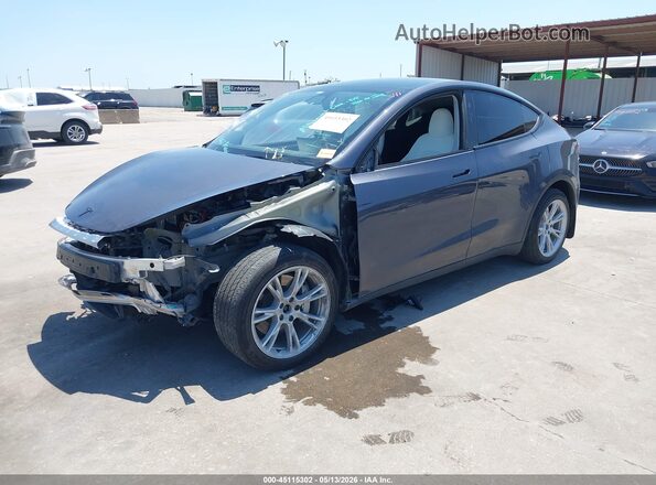 7SAYGDEE6PF839675 2023 TESLA MODEL Y Серый Передняя левая четверть