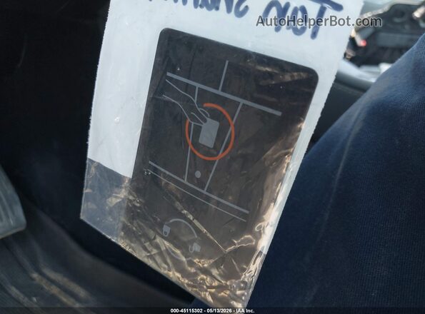 7SAYGDEE6PF839675 2023 TESLA MODEL Y Серый Вид панели приборов