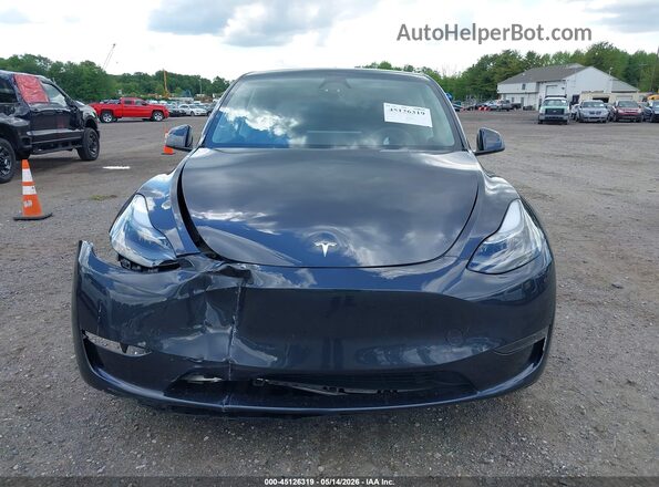 7SAYGDEE6RA277177 2024 TESLA MODEL Y Gray 