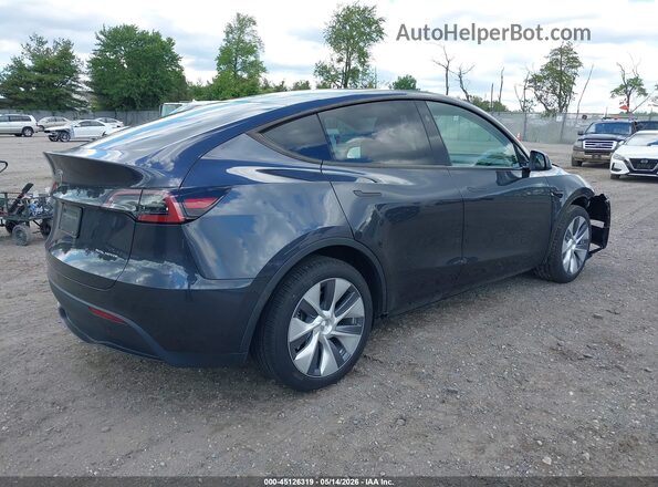 7SAYGDEE6RA277177 2024 TESLA MODEL Y Gray 