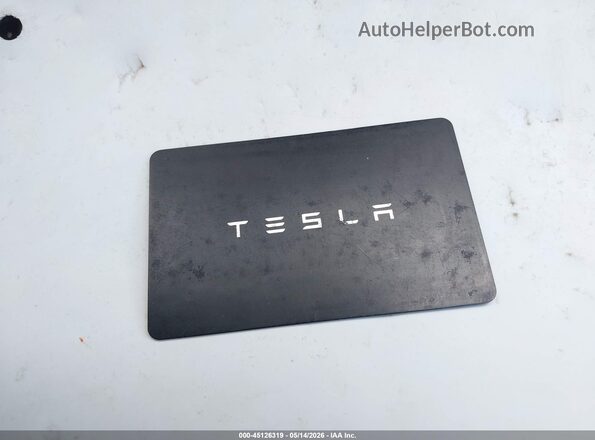 7SAYGDEE6RA277177 2024 TESLA MODEL Y Gray 