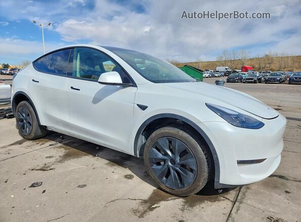7SAYGDEE6RA291855 2024 TESLA MODEL White Front right