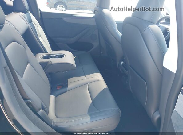 7SAYGDEE6TF359470 2026 TESLA MODEL Y Black Vista de la etiqueta del VIN