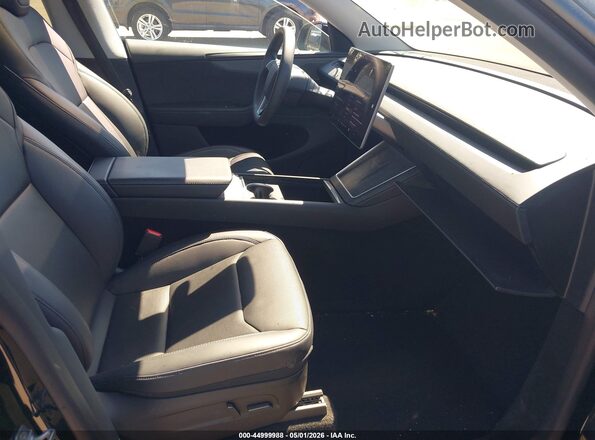 7SAYGDEE6TF359470 2026 TESLA MODEL Y Black Vista interior delantera