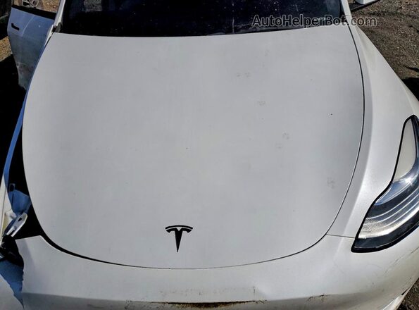 7SAYGDEE7PA129052 2023 TESLA MODEL White უკანა სალონის ხედი