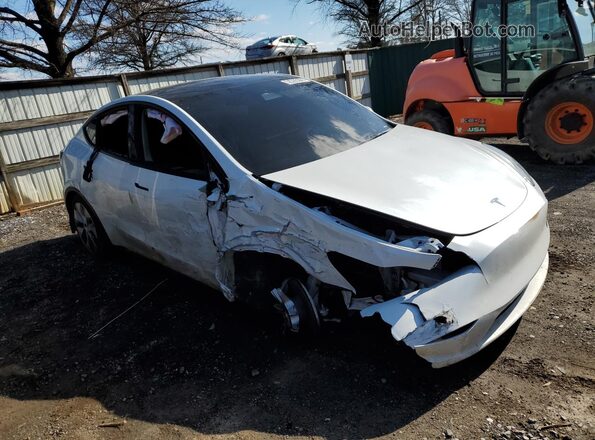 7SAYGDEE7PA129052 2023 TESLA MODEL White VIN კოდის სტიკერის ხედი
