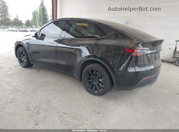 7SAYGDEE7PA135045 2023 TESLA MODEL Y Black Հետևի ձախ