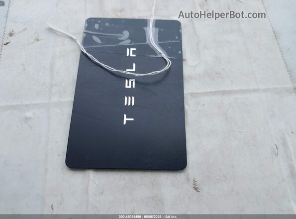 7SAYGDEE7PA135045 2023 TESLA MODEL Y Black Առջևի վահանակի տեսք