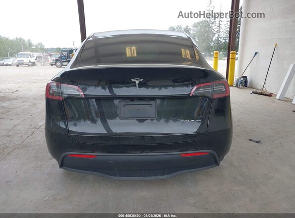 7SAYGDEE7PA135045 2023 TESLA MODEL Y Black 