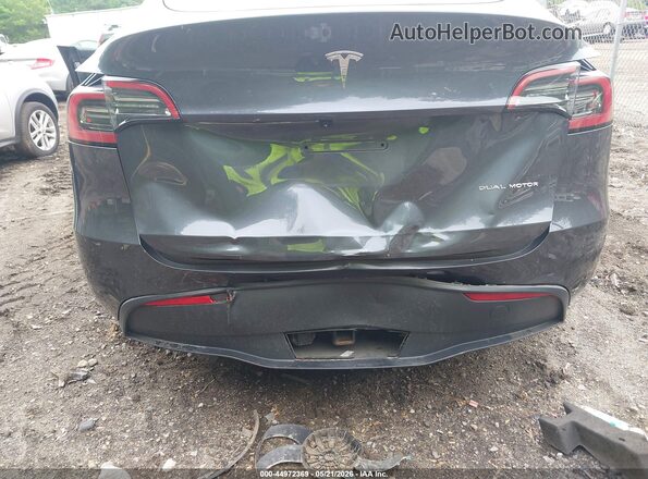 7SAYGDEE7PA206602 2023 TESLA MODEL Y Gray Vista frontal