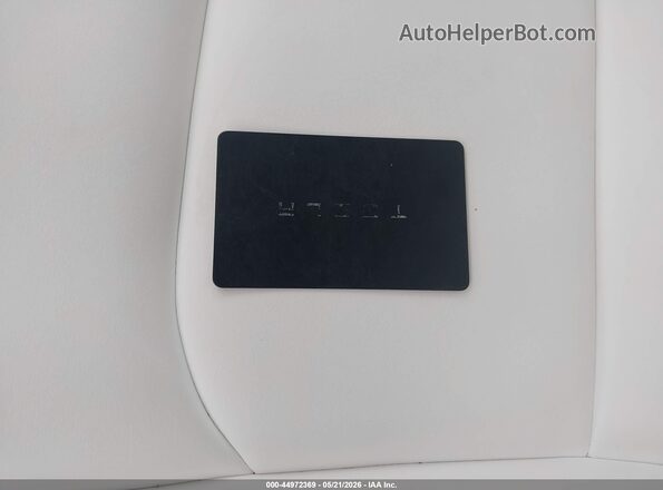 7SAYGDEE7PA206602 2023 TESLA MODEL Y Gray Vista del salpicadero