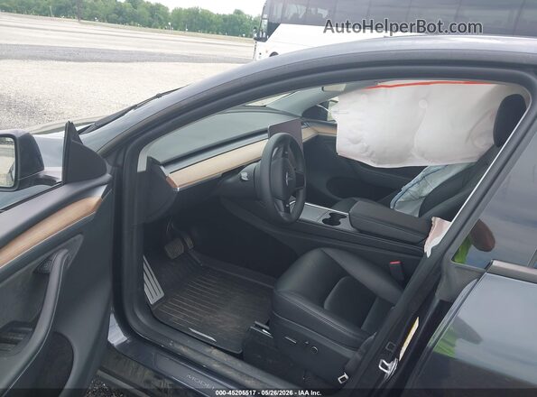 7SAYGDEE7RA243197 2024 TESLA MODEL Y Gray 