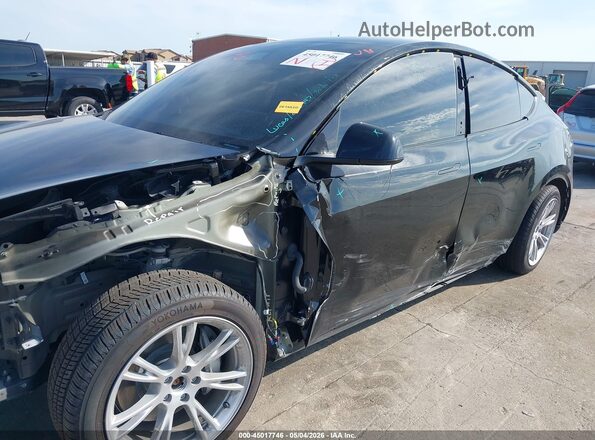 7SAYGDEE7RA255947 2024 TESLA MODEL Y Black 