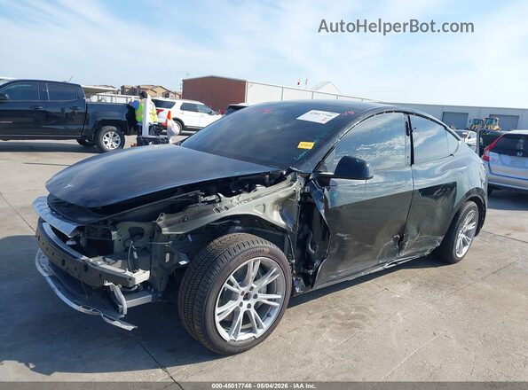 7SAYGDEE7RA255947 2024 TESLA MODEL Y Black 