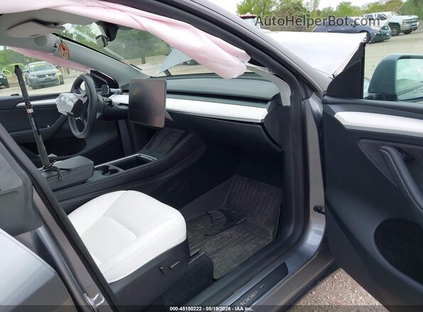 7SAYGDEE7RA314074 2024 TESLA MODEL Y Blue Vista interior delantera