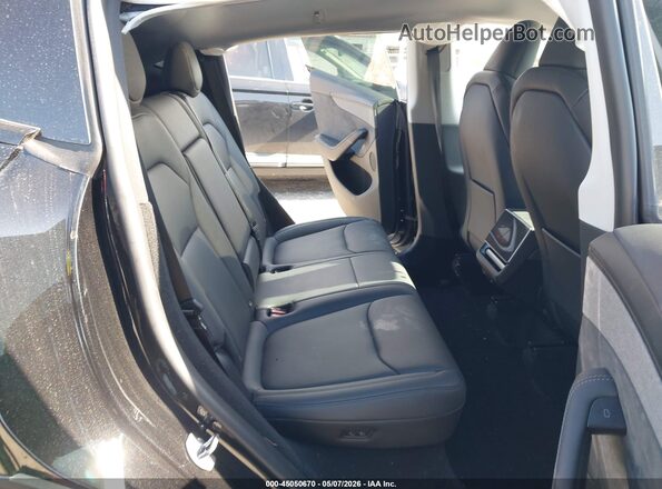 7SAYGDEE7TA472423 2026 TESLA MODEL Y Черный Вид наклейки с VIN-кодом